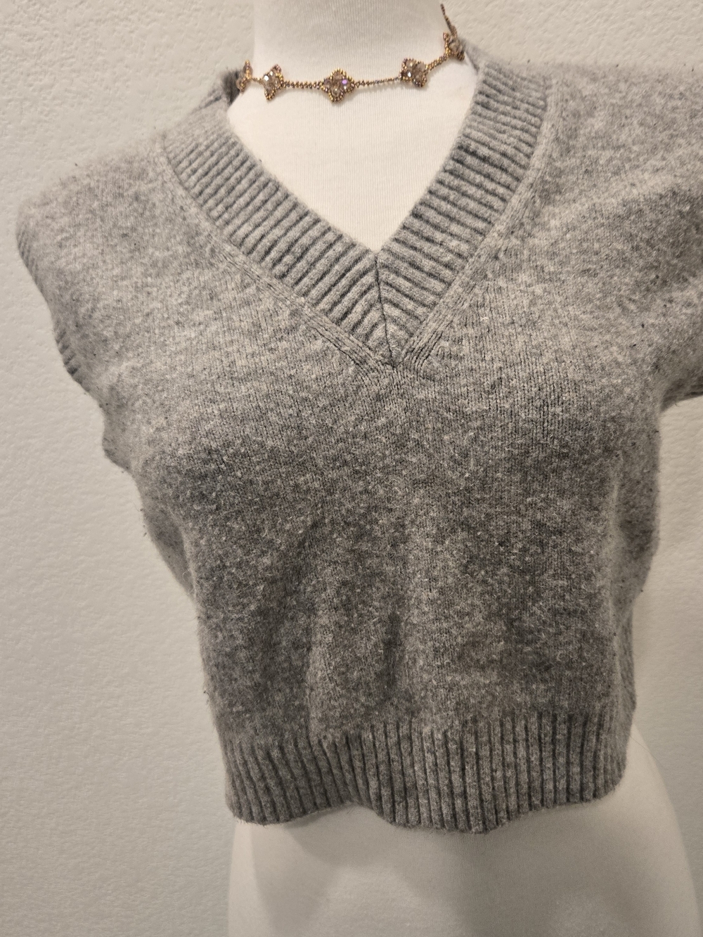 Zara Light Gray V-Neck Sweater Vest